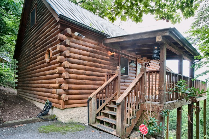 1 Bedrooms, Cabin, Vacation Rental, Gnatty Trail, 1 Bathrooms, Listing ID undefined, Sevierville, Tennessee, United States,